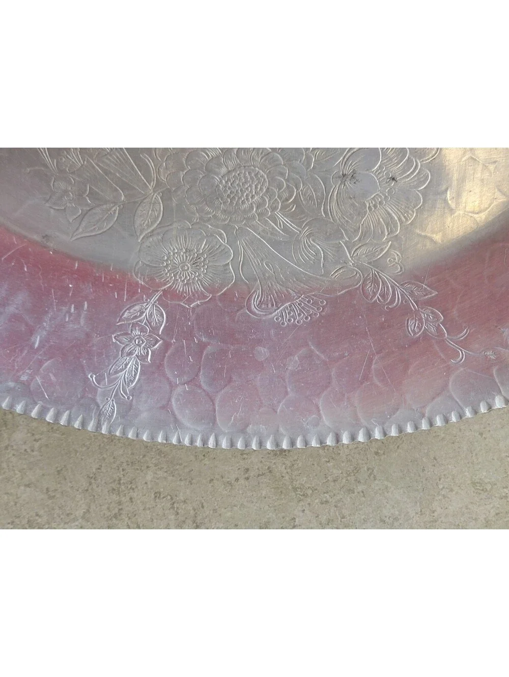 14in Vintage Designed Aluminum Tray Floral Pattern With Handles